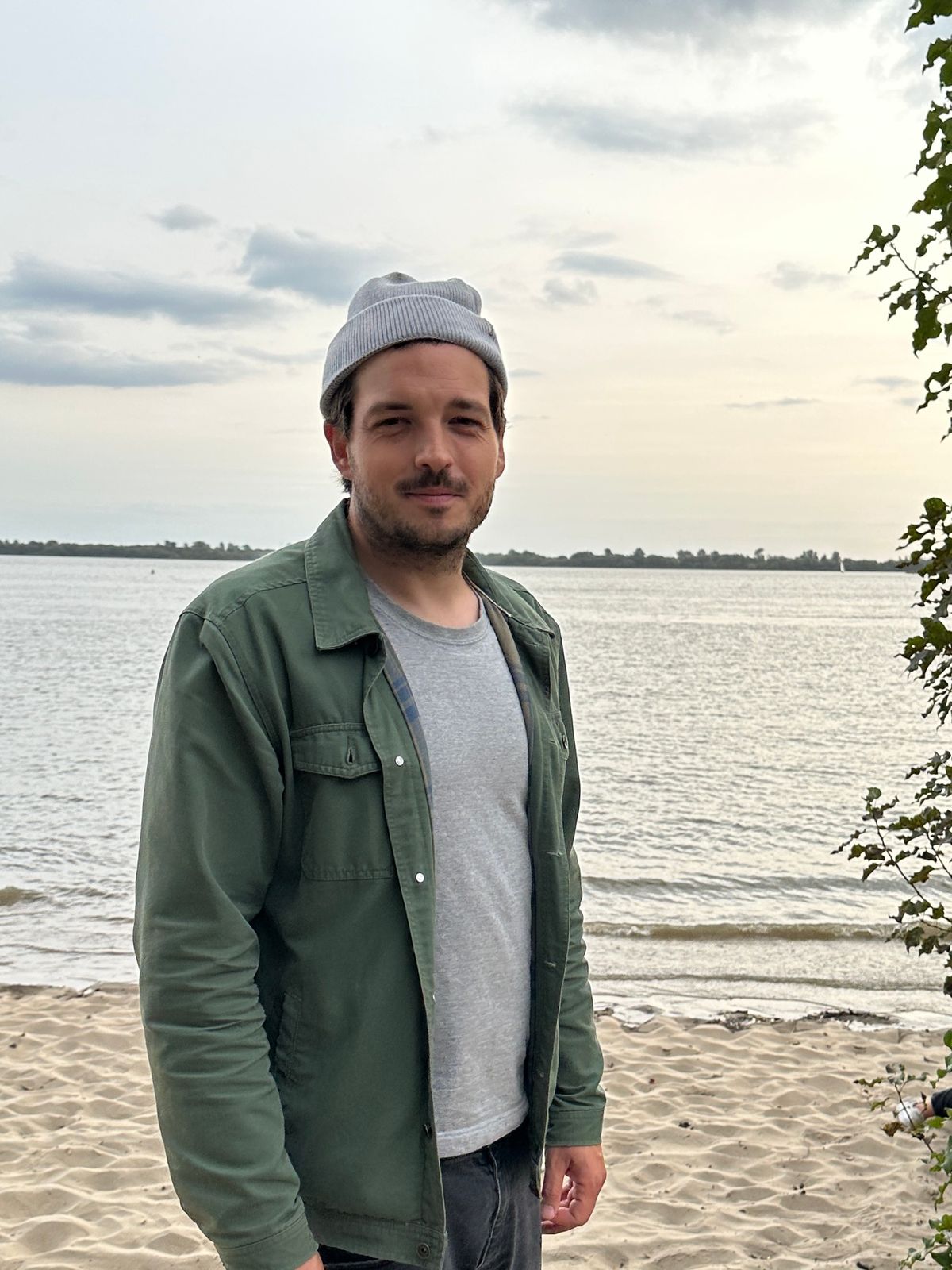 Felix Plehn am Wasser
